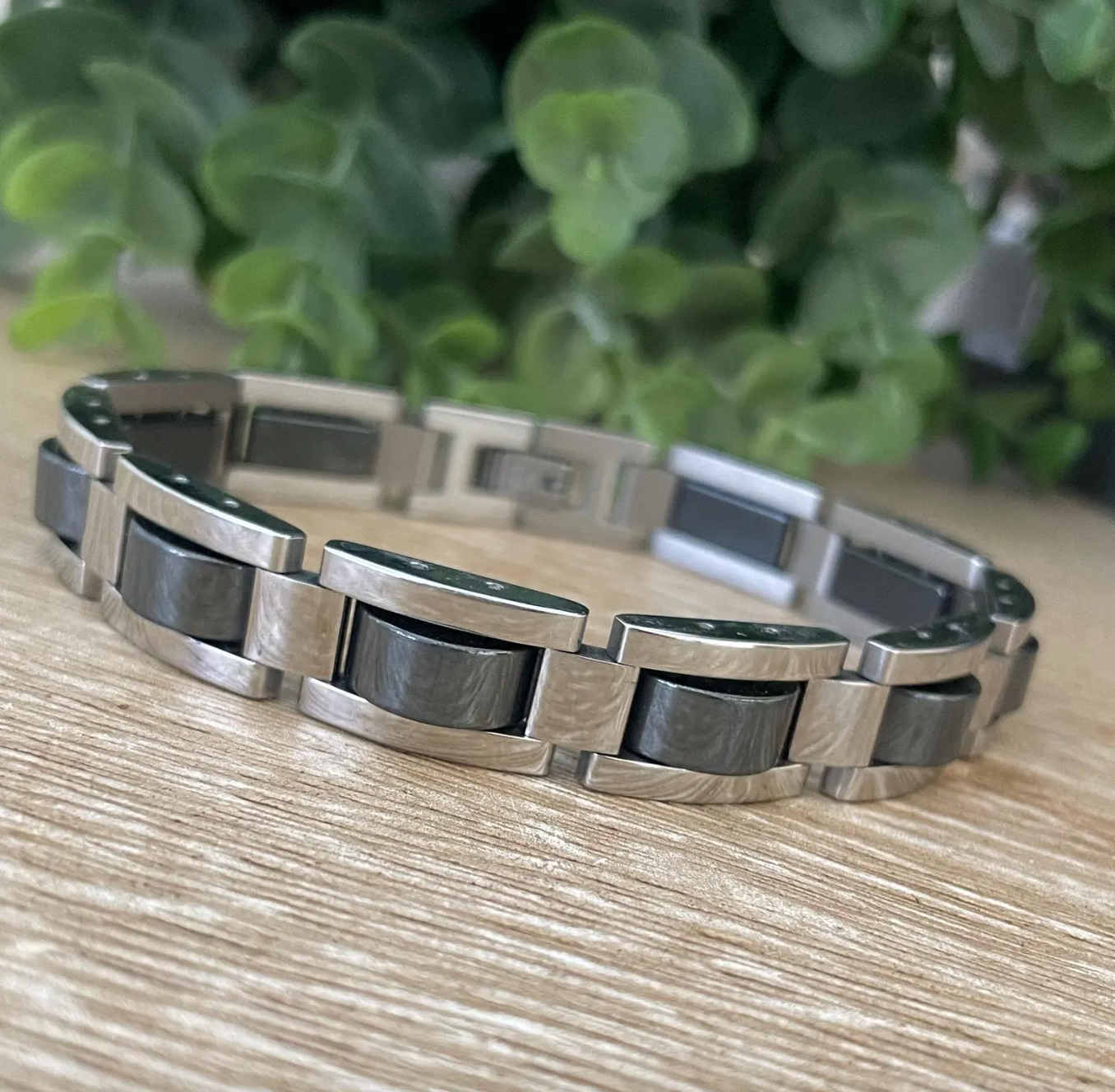 Men’s Hematite & Black Titanium Stainless Steel Bracelet, Magnetic Link Bracelet for Men,  Modern Minimalist Jewelry